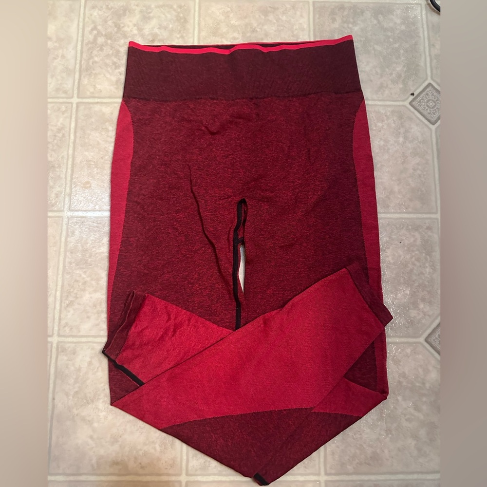 PINK Victoria's Secret Red Leggings